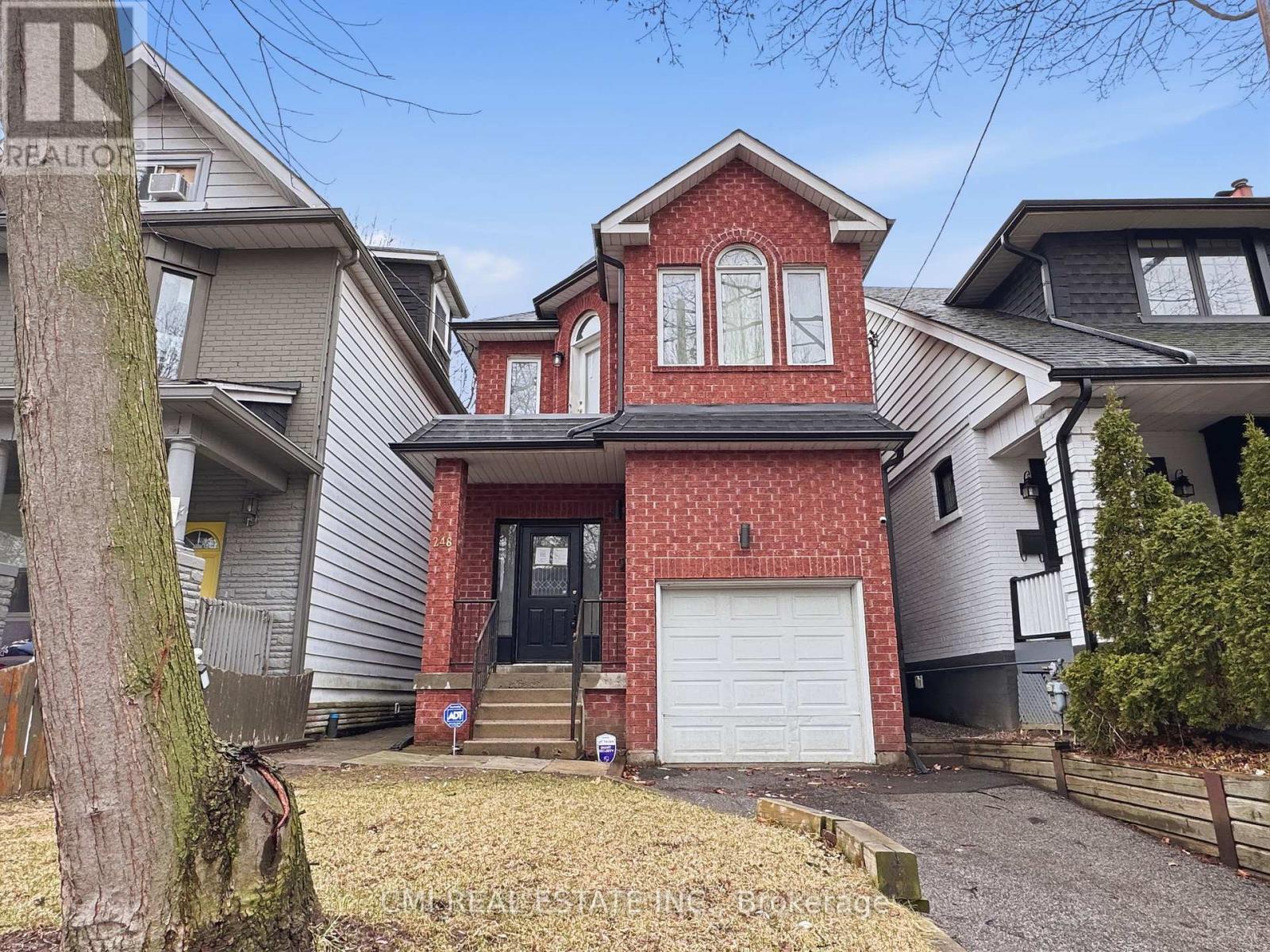 248 Ashdale Avenue, Toronto (greenwood-coxwell), Ontario