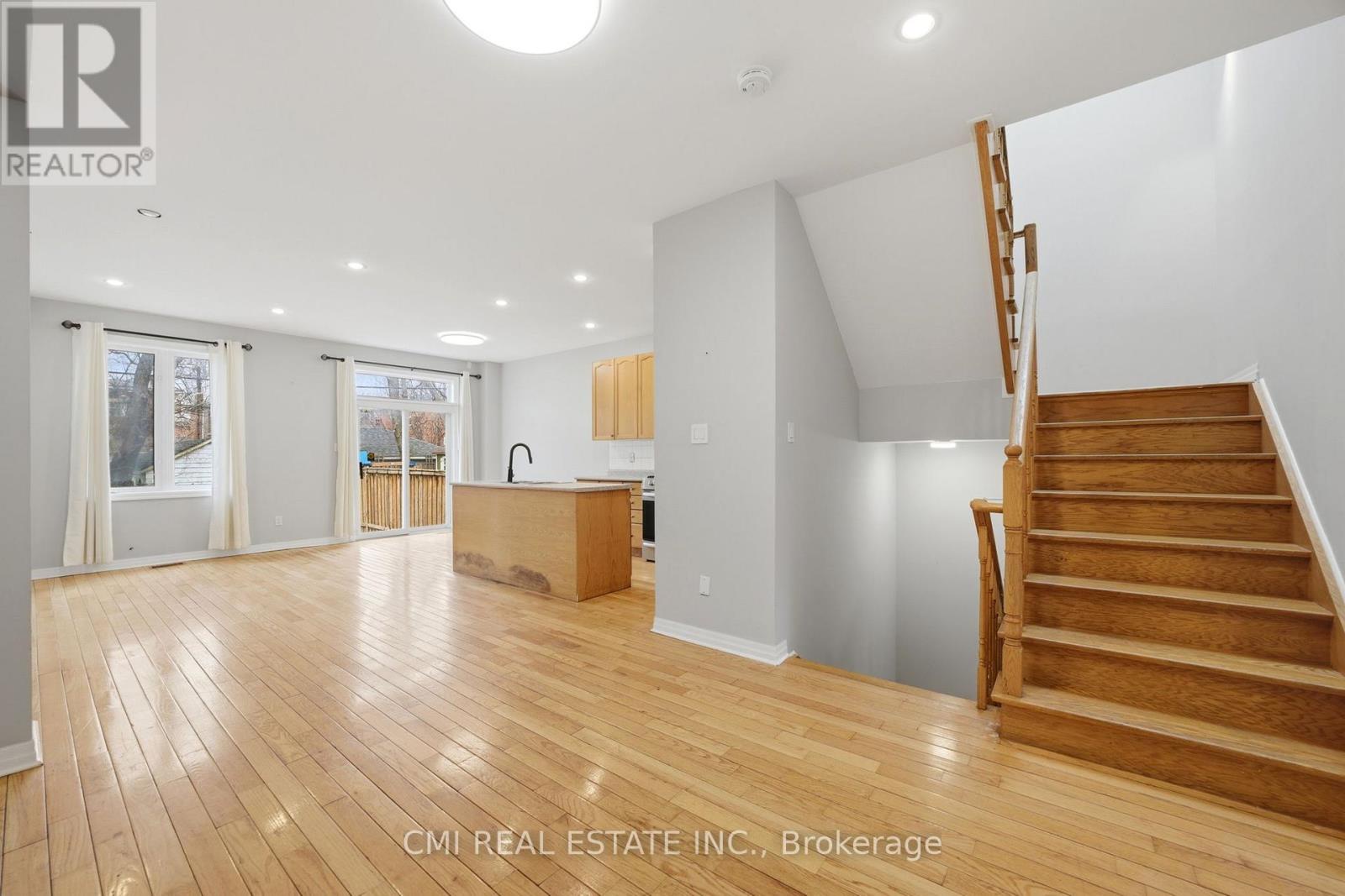 248 Ashdale Avenue, Toronto (greenwood-coxwell), Ontario