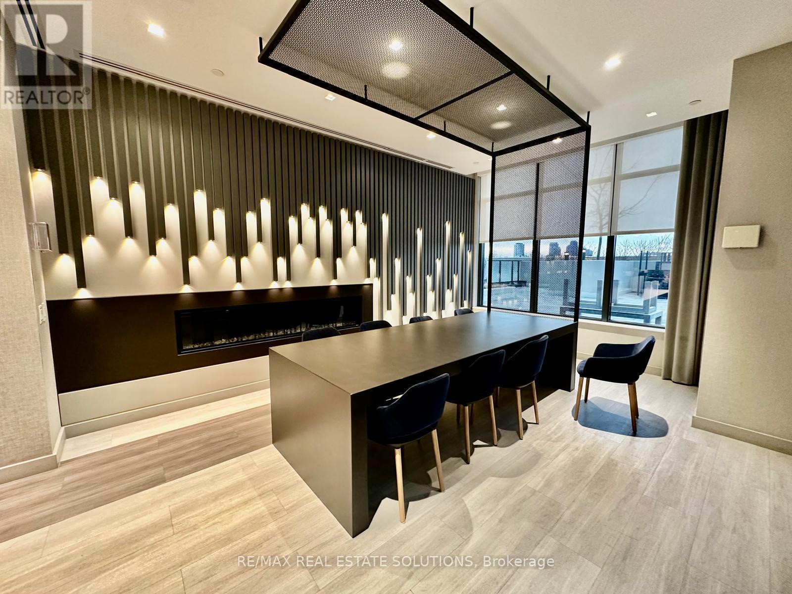 1611 - 30 Samuel Wood Way, Toronto (islington-city Centre West), Ontario