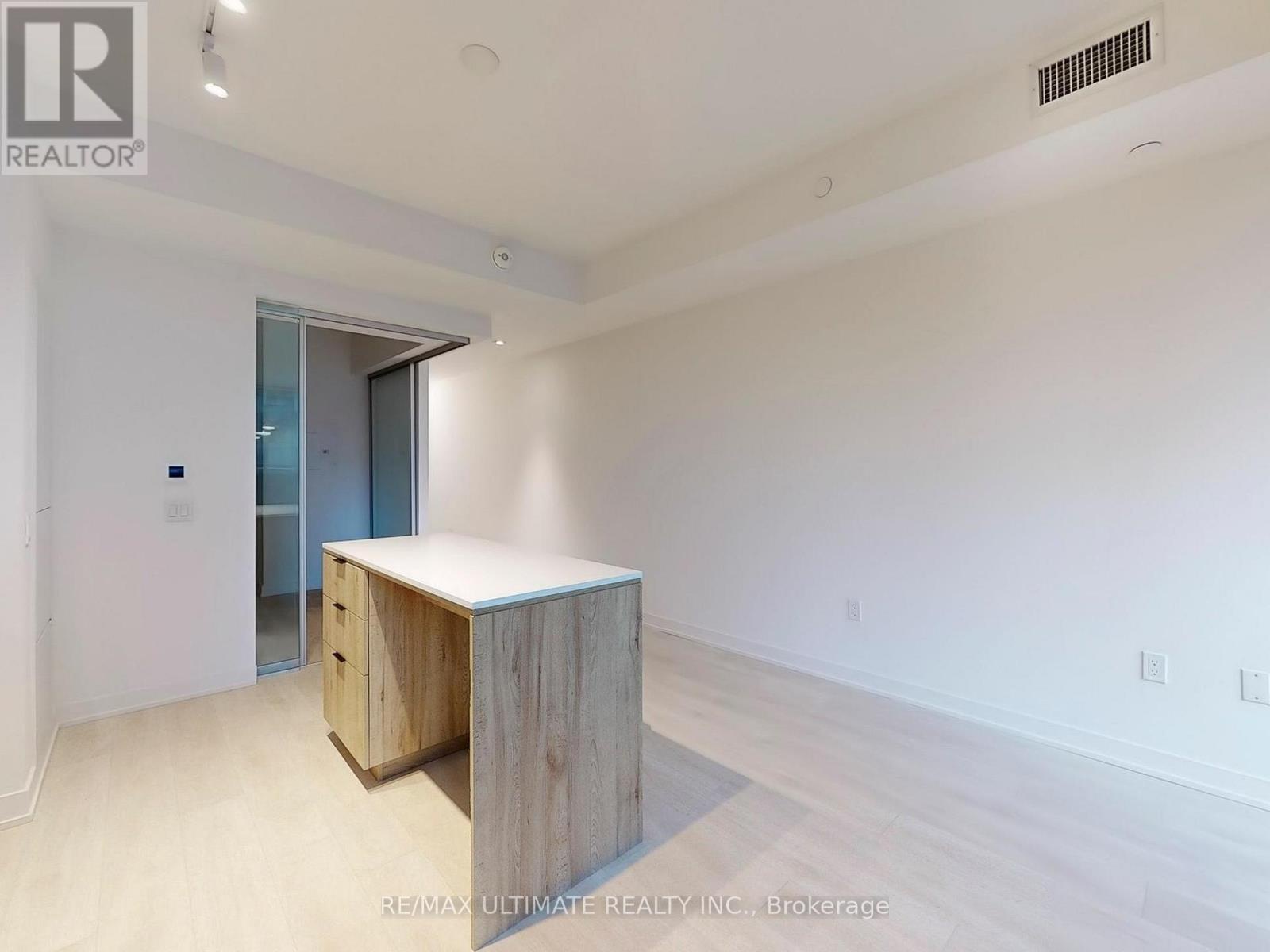 117 Broadway Avenue, Toronto (mount Pleasant West), Ontario