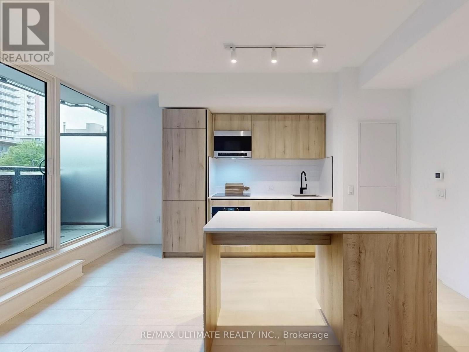 117 Broadway Avenue, Toronto (mount Pleasant West), Ontario