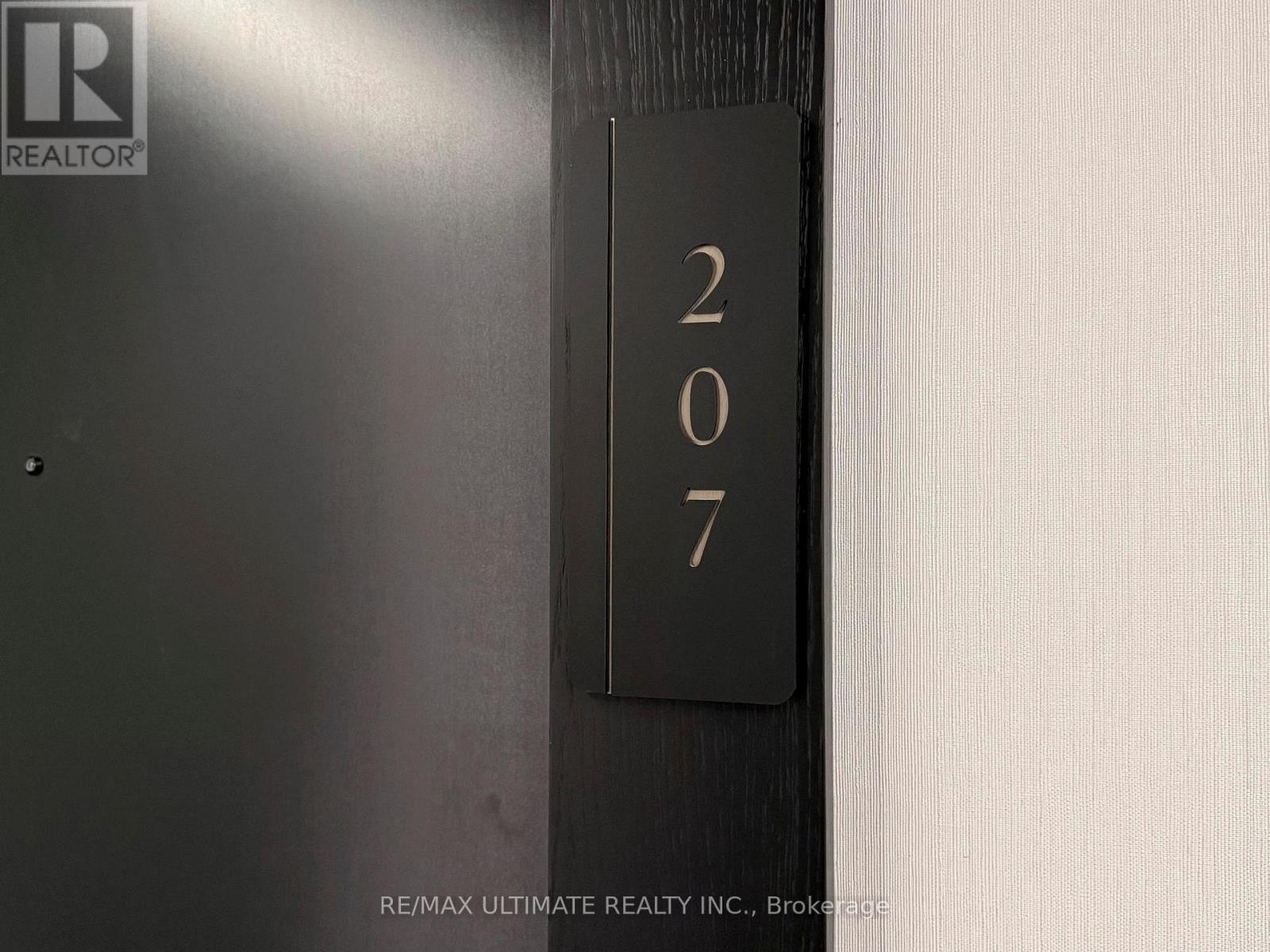 117 Broadway Avenue, Toronto (mount Pleasant West), Ontario