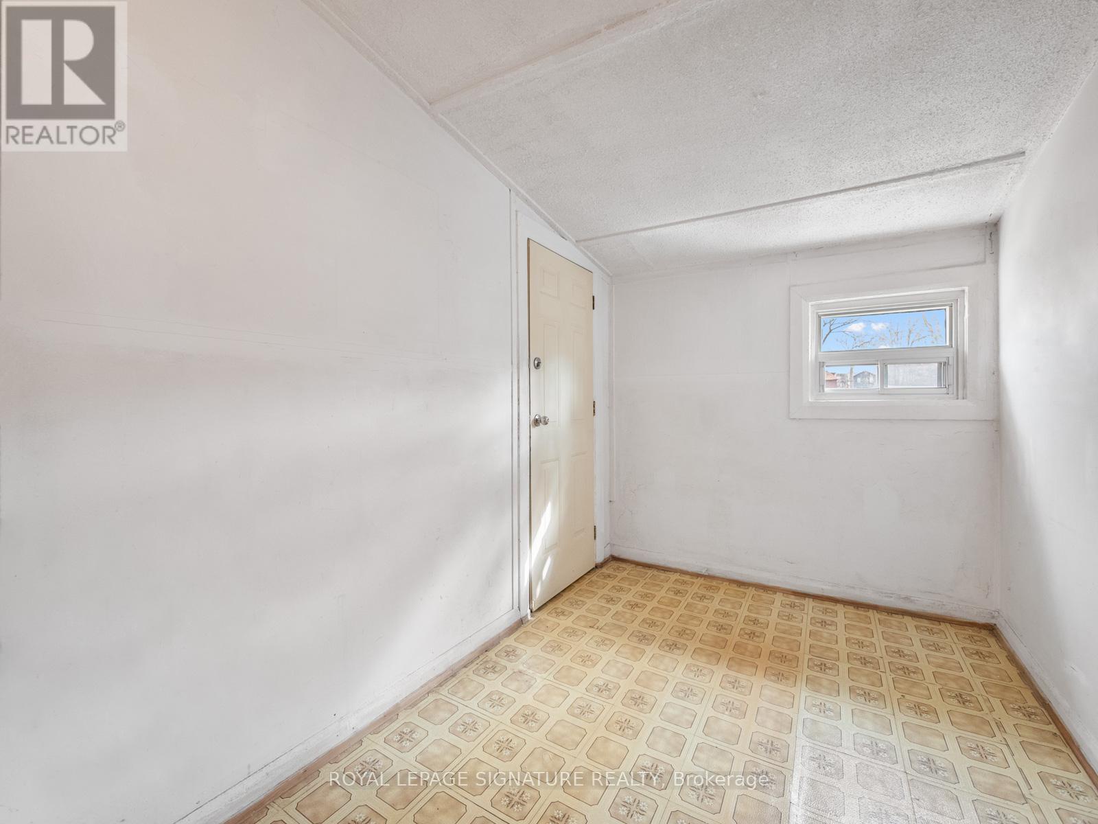 45 Eaton Avenue, Toronto (danforth), Ontario