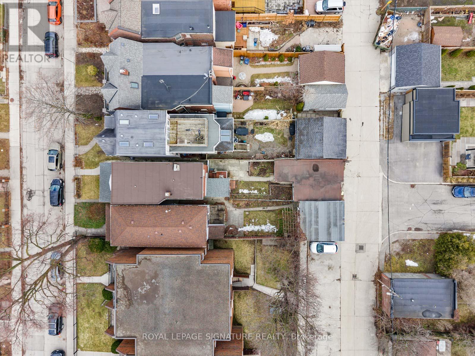 45 Eaton Avenue, Toronto (danforth), Ontario