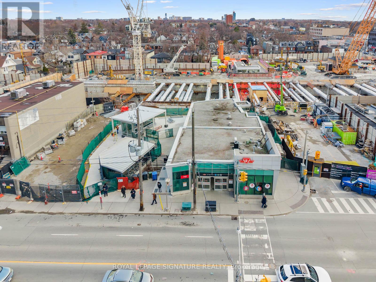 45 Eaton Avenue, Toronto (danforth), Ontario