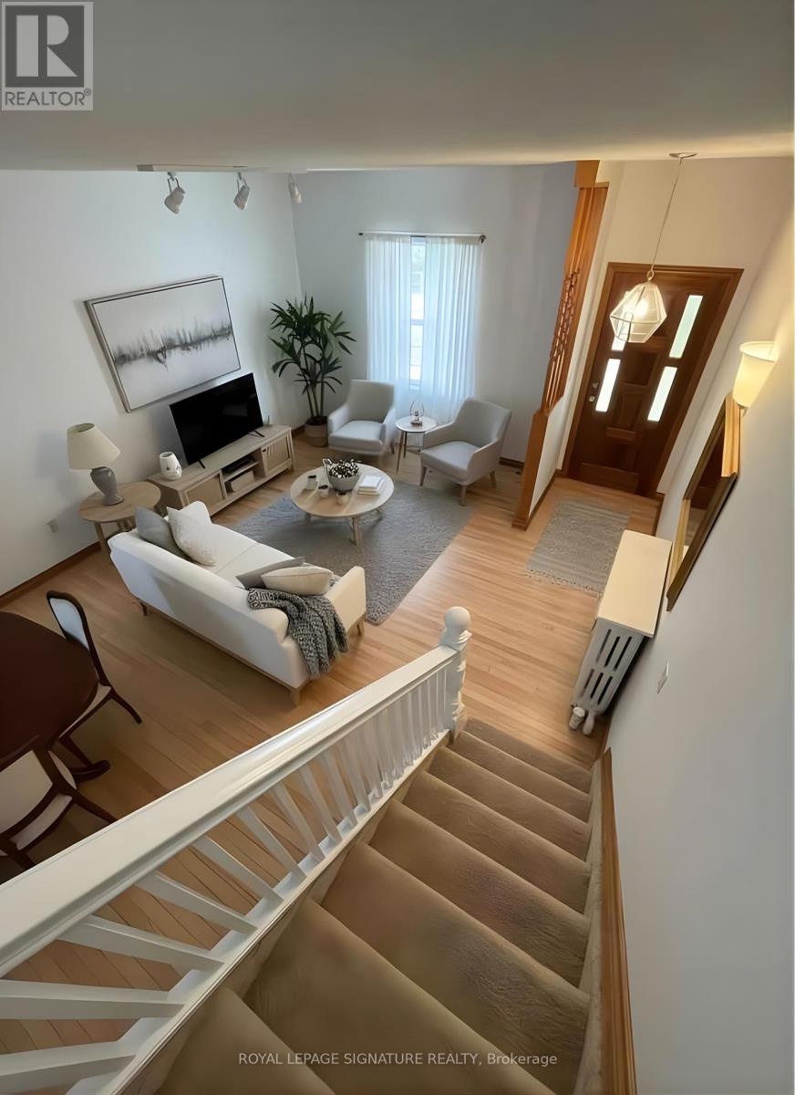 45 Eaton Avenue, Toronto (danforth), Ontario