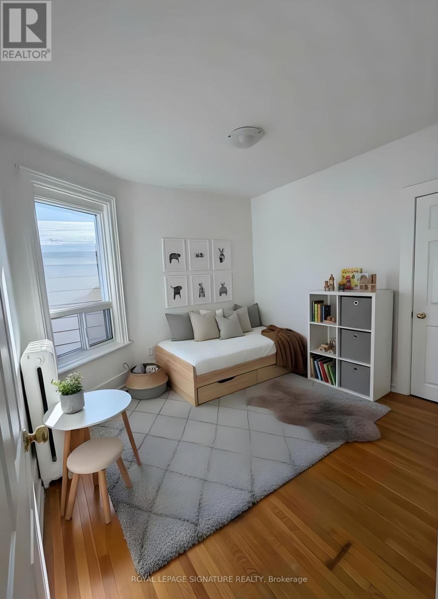 45 Eaton Avenue, Toronto (danforth), Ontario