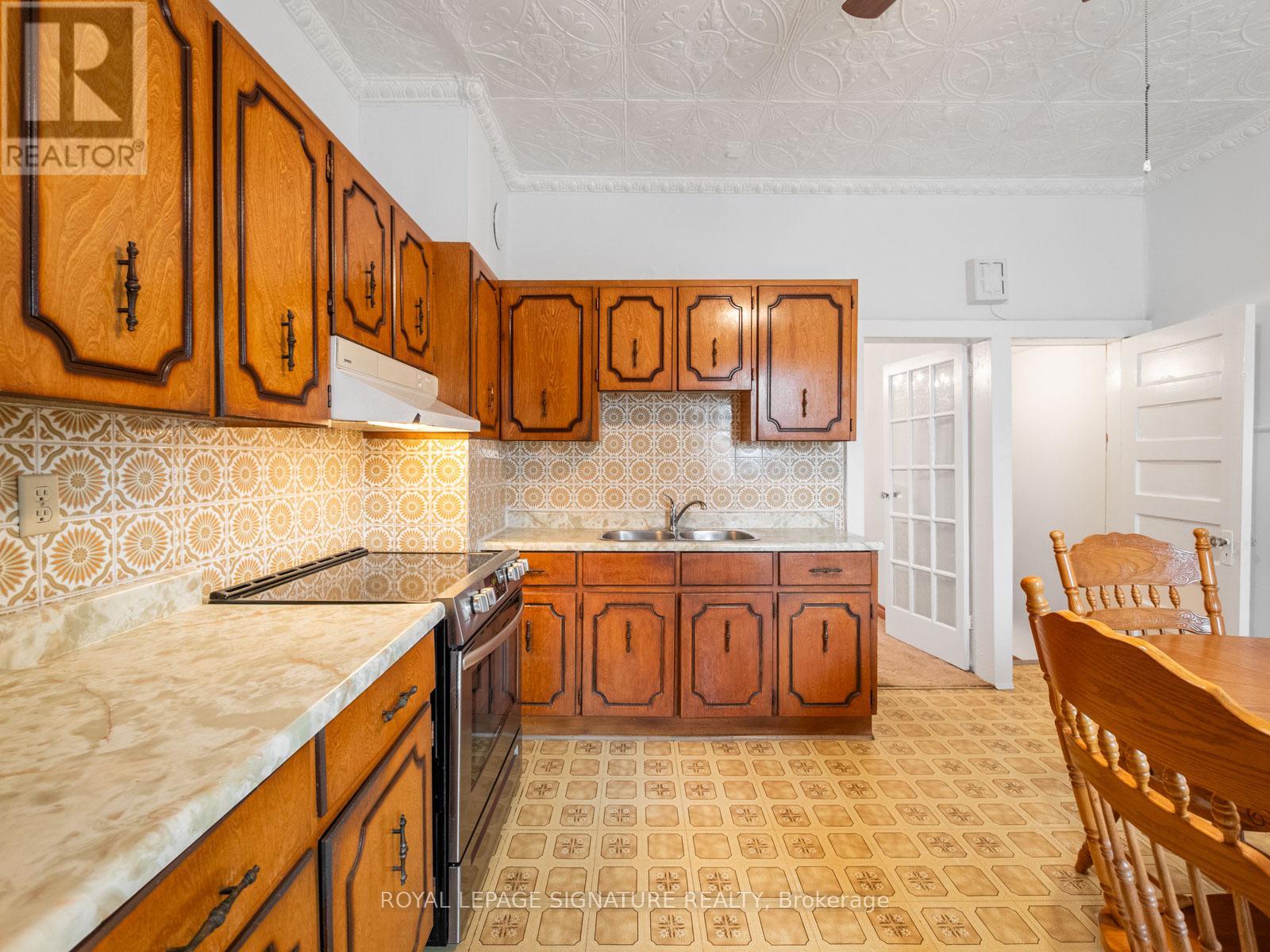 45 Eaton Avenue, Toronto (danforth), Ontario