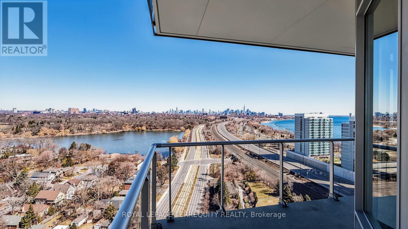 2205 - 15 Windermere Avenue, Toronto (high Park-swansea), Ontario