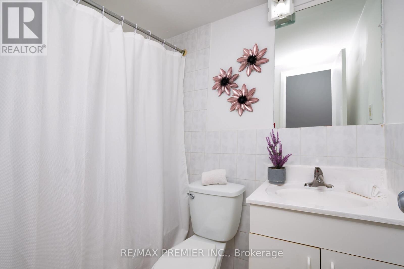 229 Bellwoods Avenue, Toronto (trinity-bellwoods), Ontario