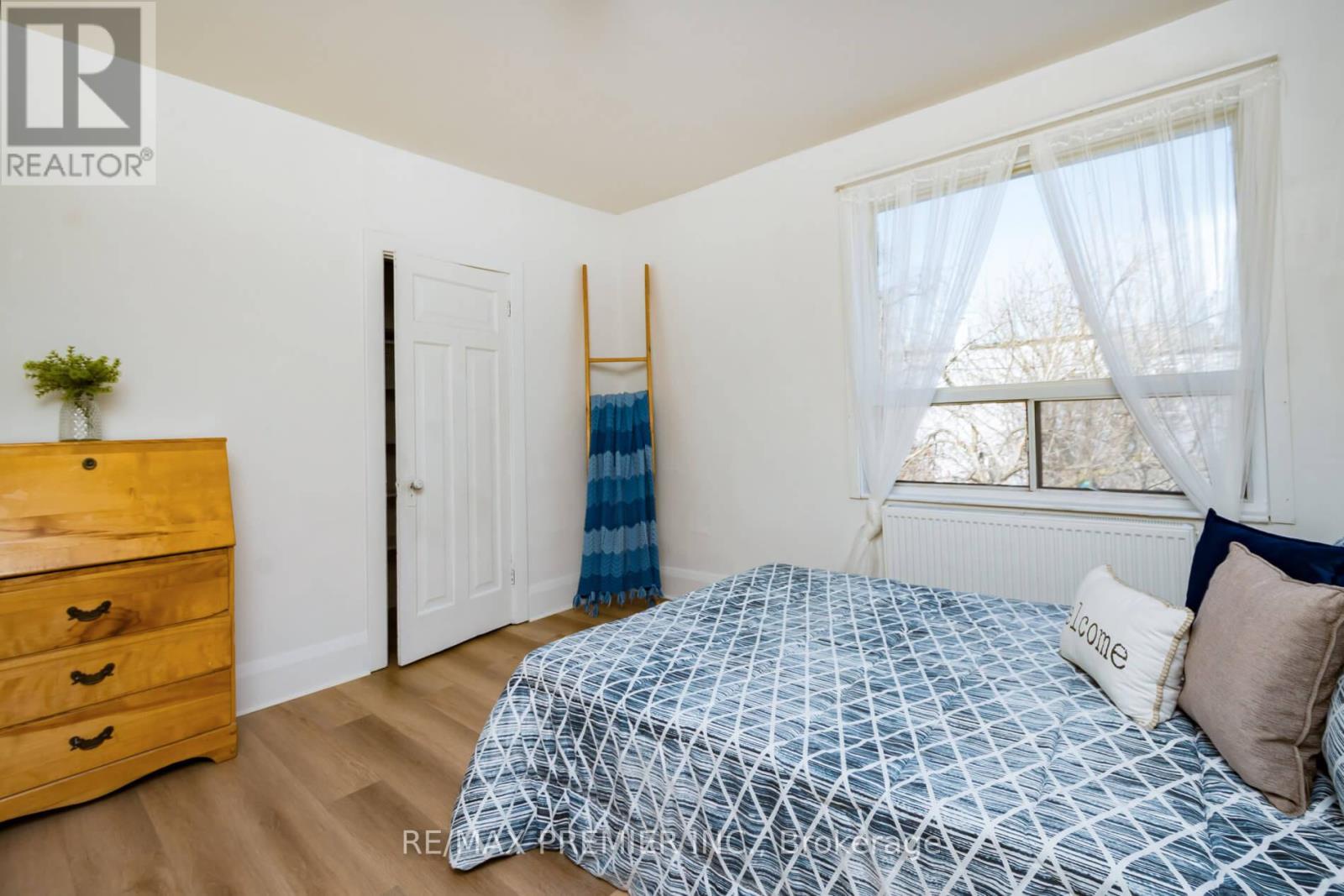 229 Bellwoods Avenue, Toronto (trinity-bellwoods), Ontario