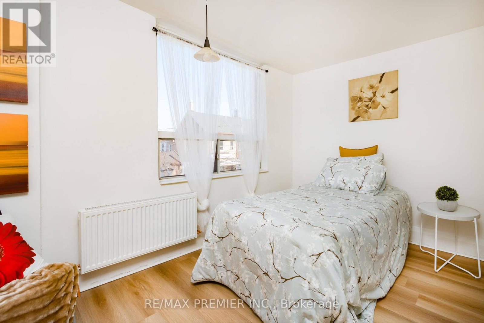 229 Bellwoods Avenue, Toronto (trinity-bellwoods), Ontario