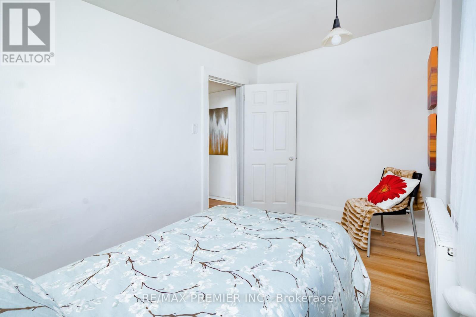 229 Bellwoods Avenue, Toronto (trinity-bellwoods), Ontario