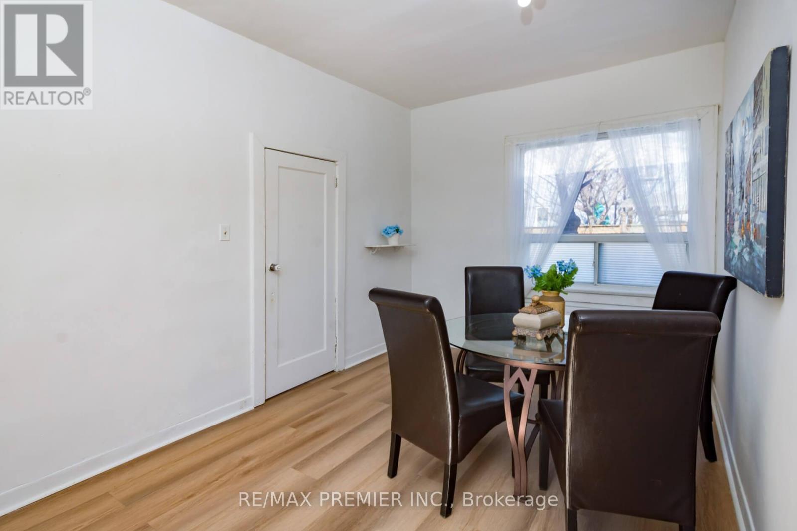 229 Bellwoods Avenue, Toronto (trinity-bellwoods), Ontario