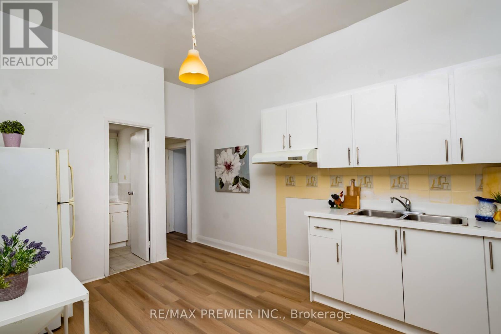 229 Bellwoods Avenue, Toronto (trinity-bellwoods), Ontario