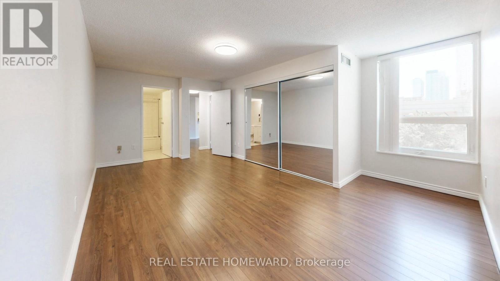 409 - 77 Maitland Place, Toronto (cabbagetown-south St. James Town), Ontario