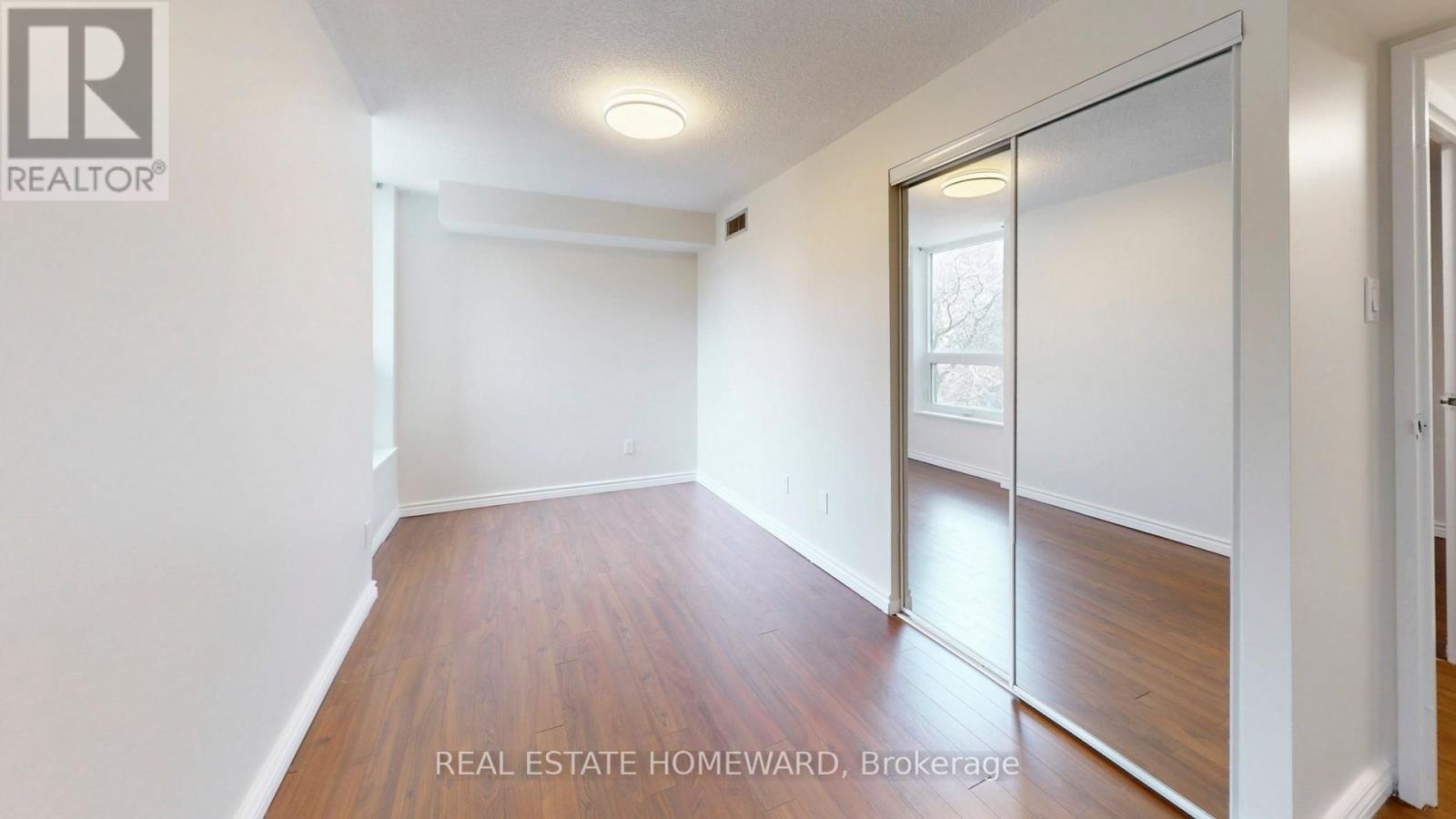 409 - 77 Maitland Place, Toronto (cabbagetown-south St. James Town), Ontario