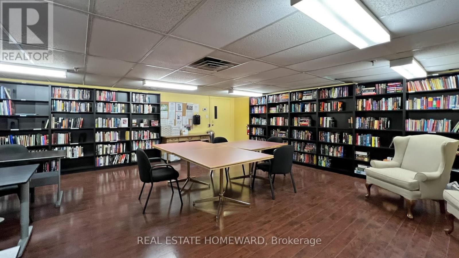 409 - 77 Maitland Place, Toronto (cabbagetown-south St. James Town), Ontario