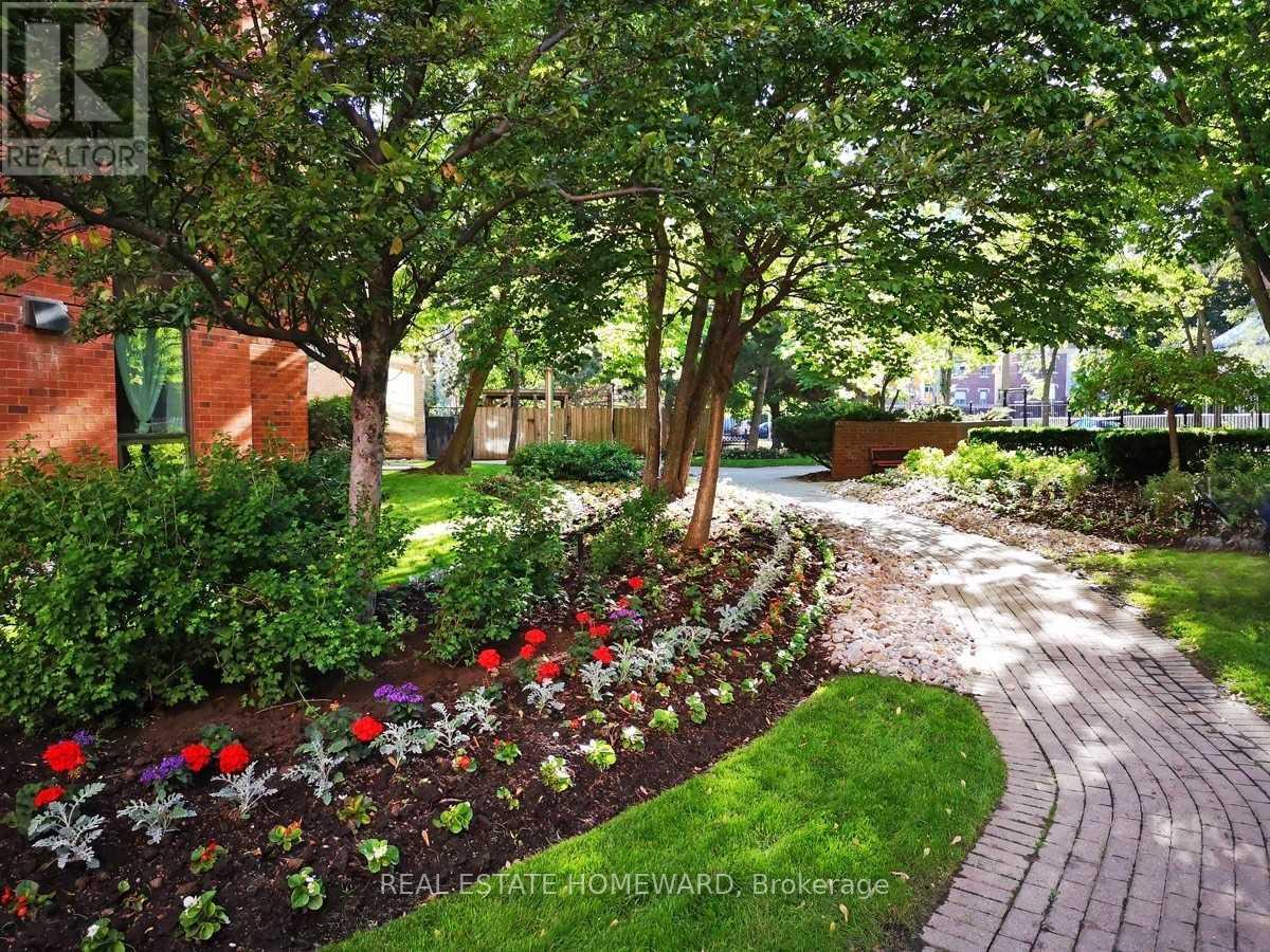 409 - 77 Maitland Place, Toronto (cabbagetown-south St. James Town), Ontario