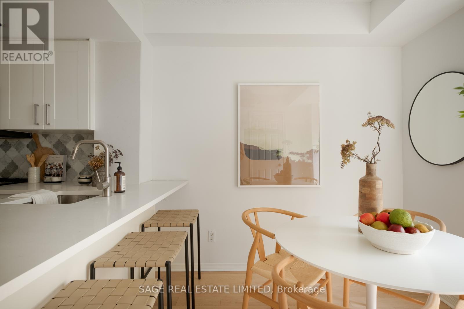 119 - 208 Niagara Street, Toronto (niagara), Ontario