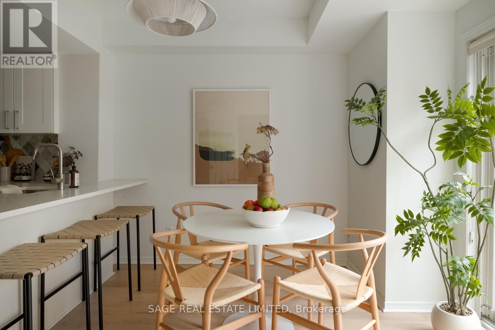 119 - 208 Niagara Street, Toronto (niagara), Ontario