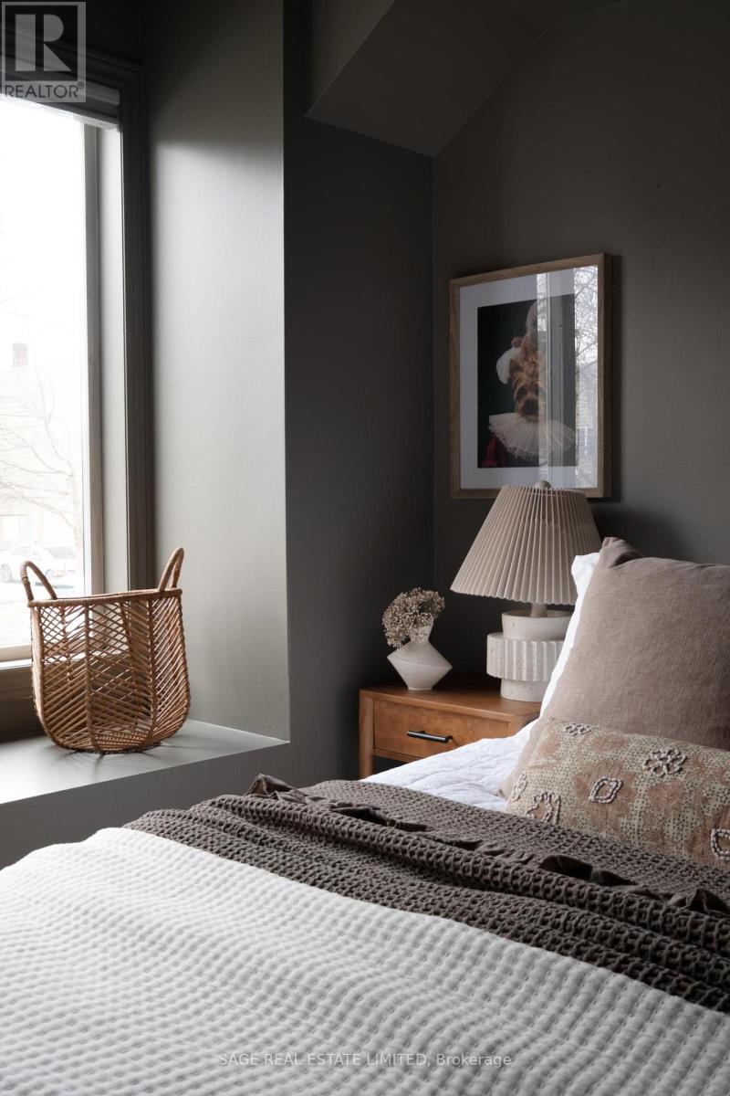 119 - 208 Niagara Street, Toronto (niagara), Ontario