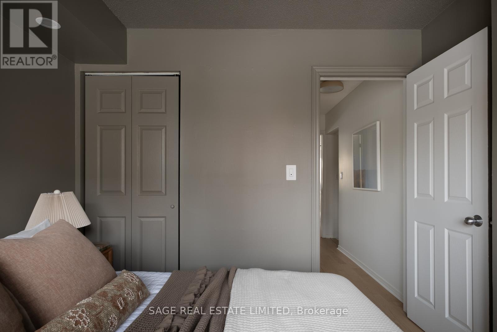 119 - 208 Niagara Street, Toronto (niagara), Ontario