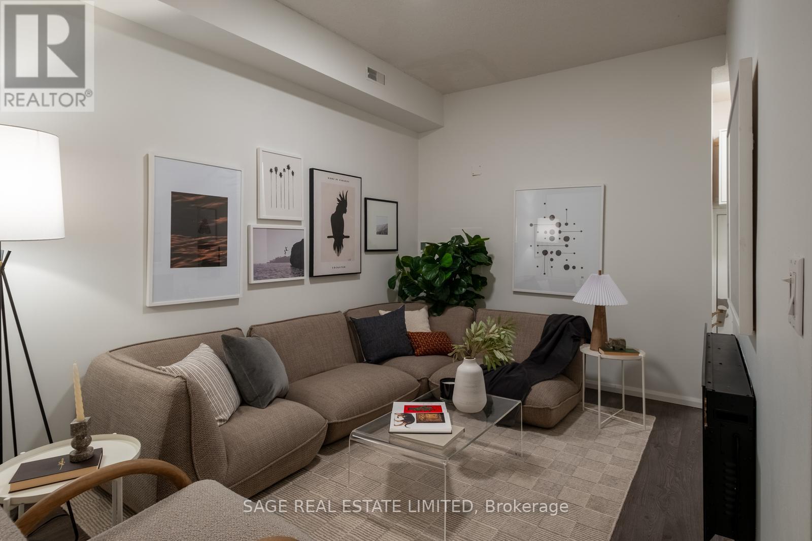 119 - 208 Niagara Street, Toronto (niagara), Ontario