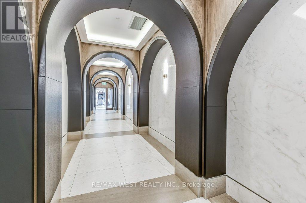 543 - 20 Inn On The Park Drive, Toronto (banbury-don Mills), Ontario