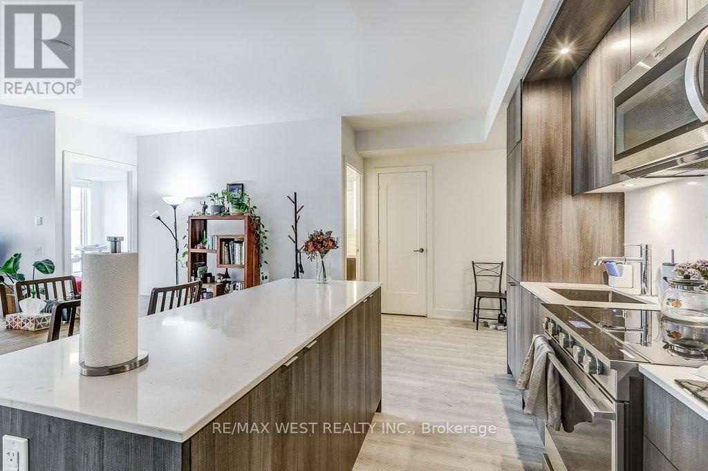 543 - 20 Inn On The Park Drive, Toronto (banbury-don Mills), Ontario