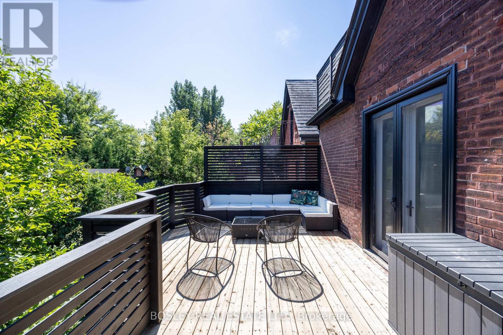 135 Madison Avenue, Toronto (annex), Ontario