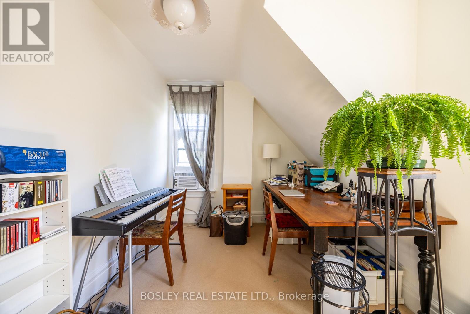 135 Madison Avenue, Toronto (annex), Ontario