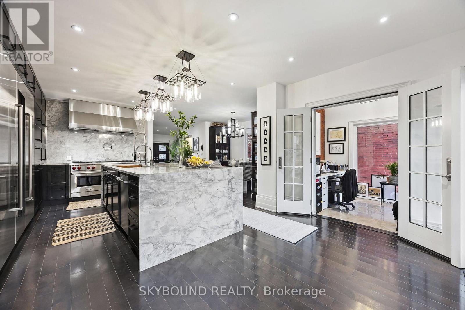 20 Fairview Boulevard, Toronto (north Riverdale), Ontario