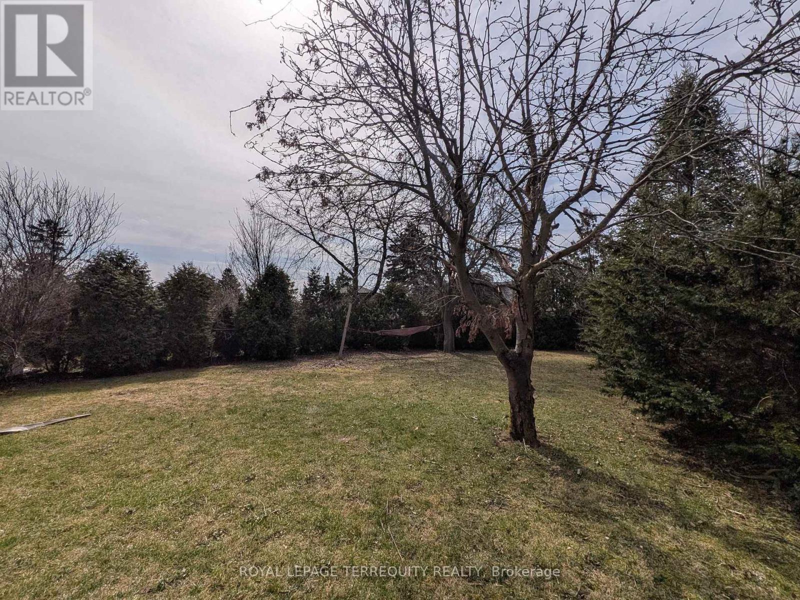 6 Peacham Crescent, Toronto (downsview-roding-cfb), Ontario