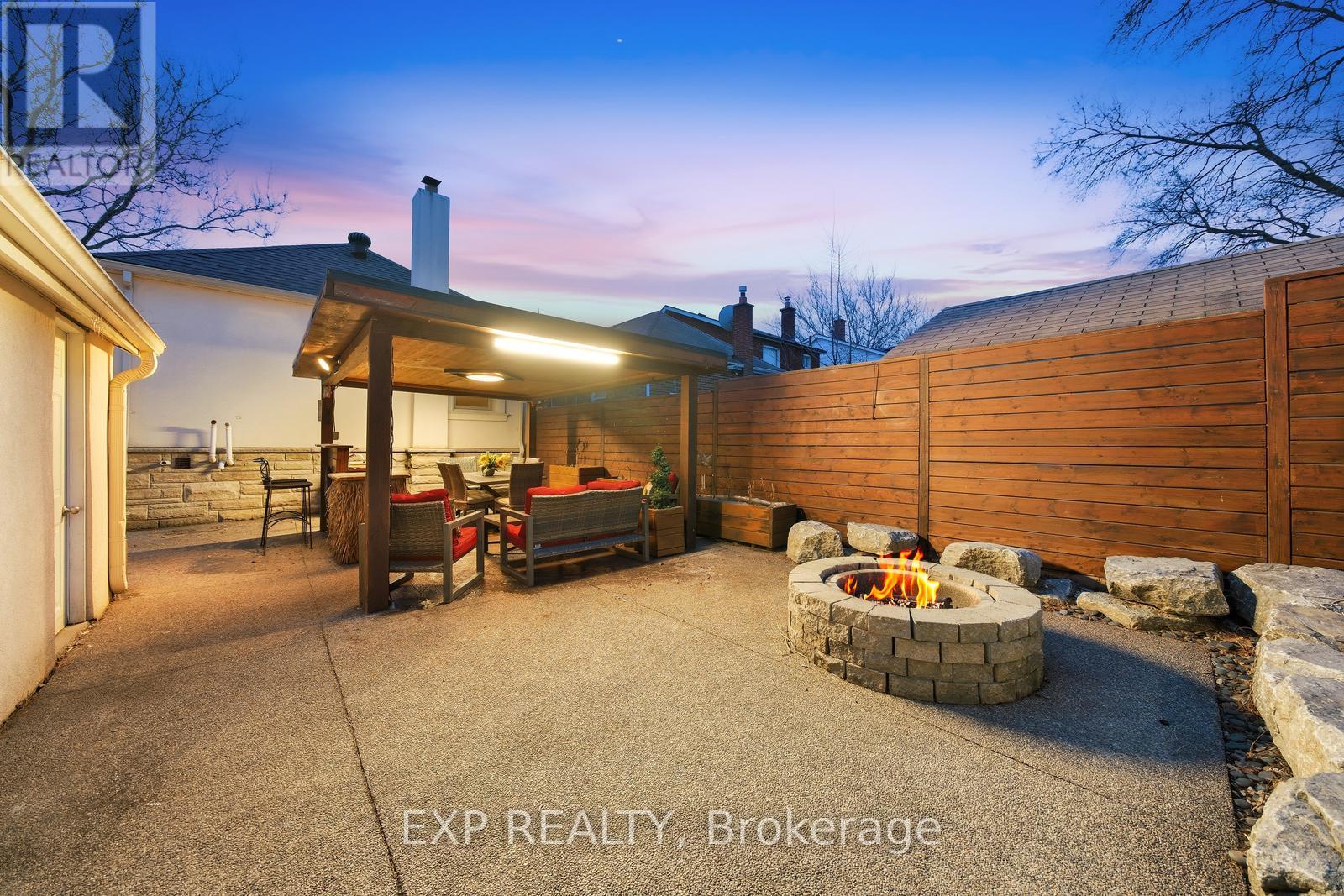 32 Victoria Boulevard, Toronto (mount Dennis), Ontario