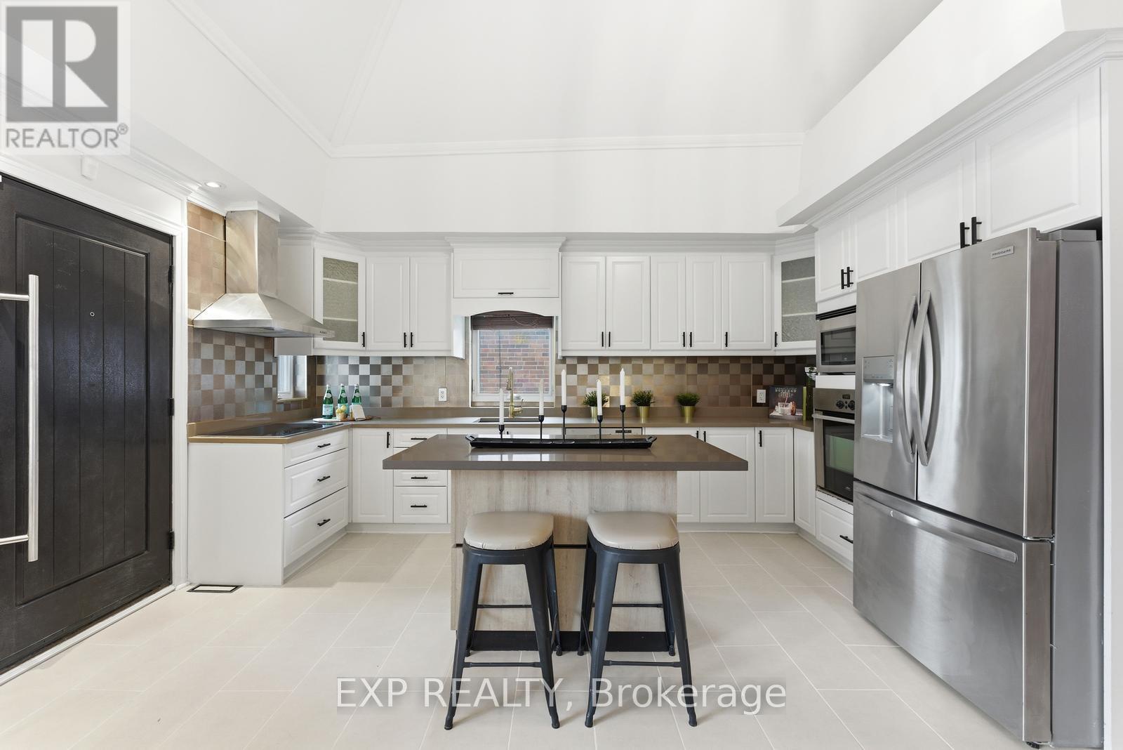 32 Victoria Boulevard, Toronto (mount Dennis), Ontario