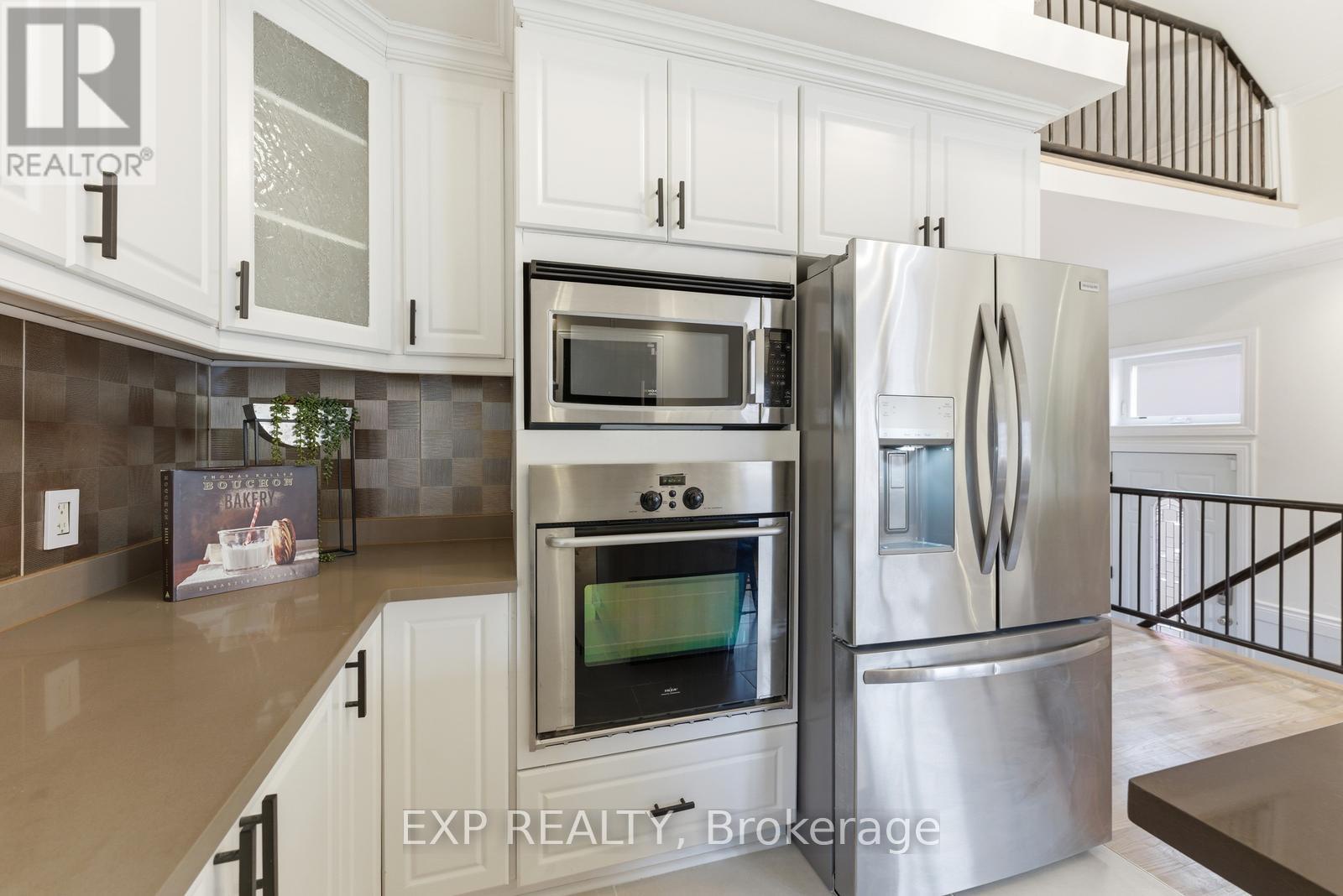 32 Victoria Boulevard, Toronto (mount Dennis), Ontario