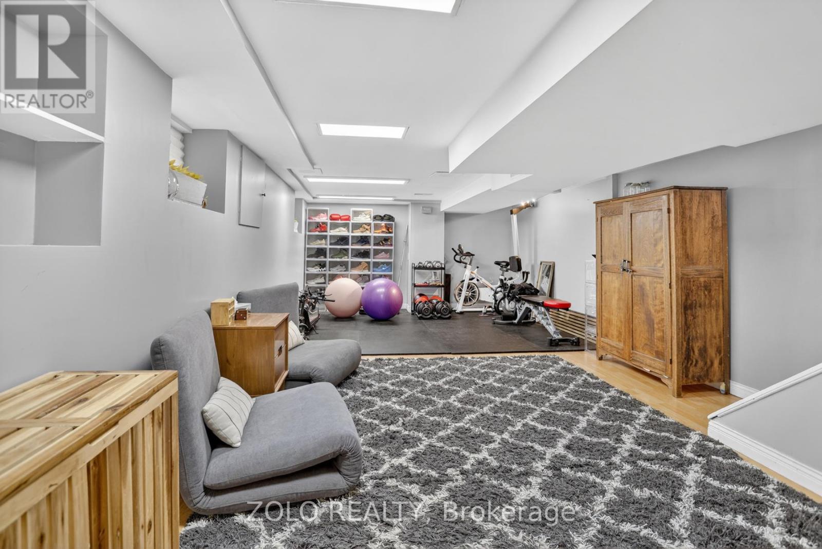 94 Hazelwood Avenue, Toronto (blake-jones), Ontario