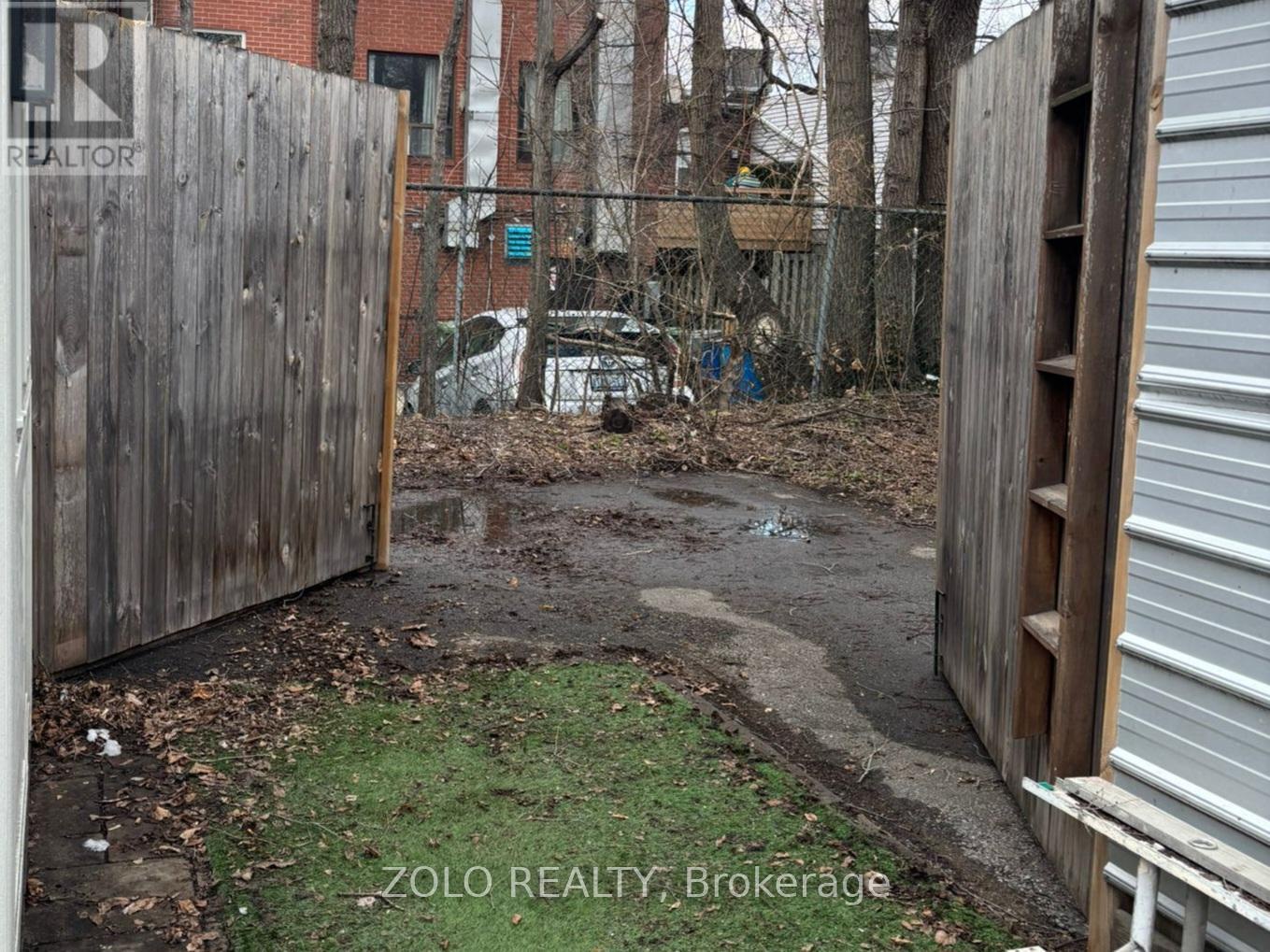 94 Hazelwood Avenue, Toronto (blake-jones), Ontario