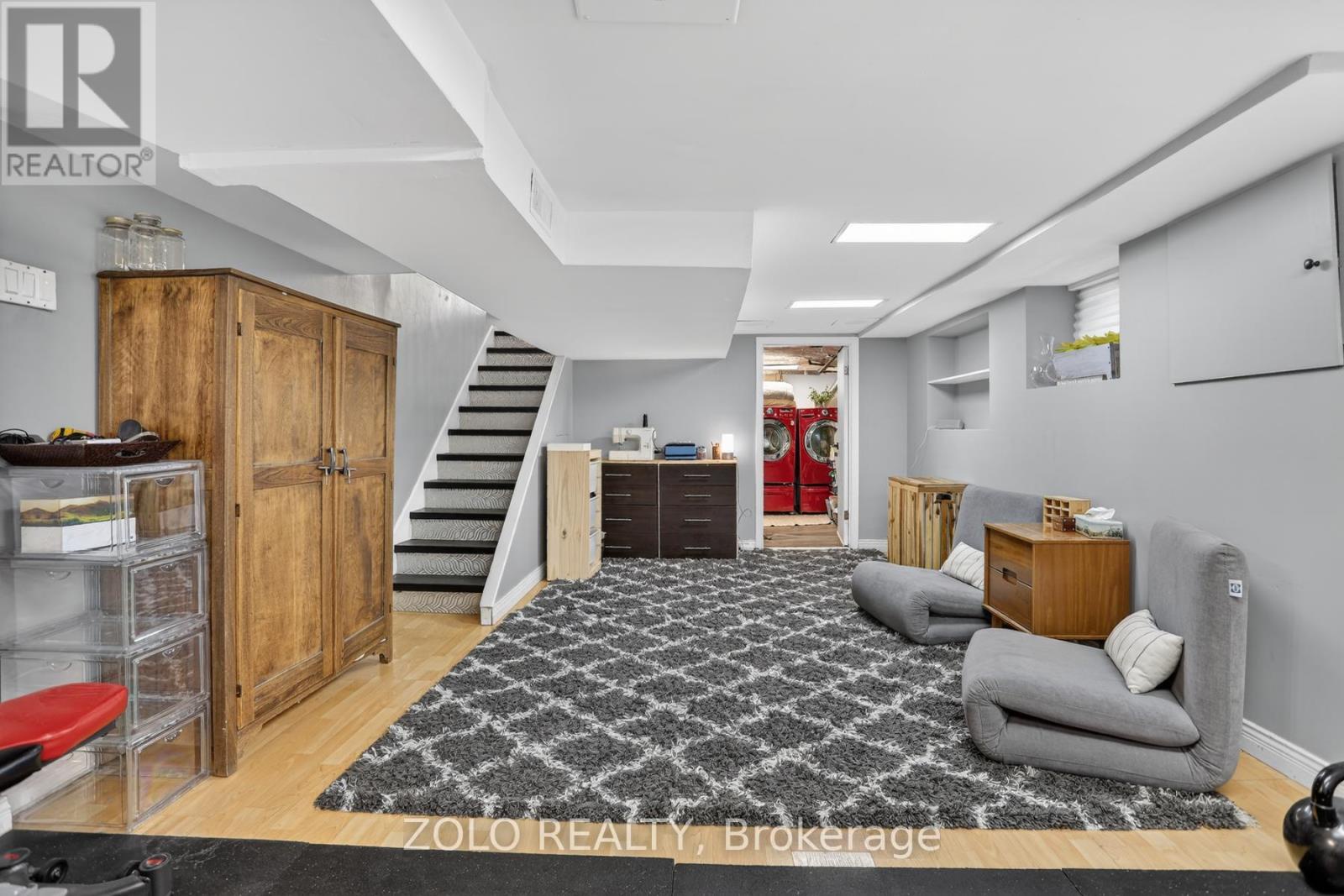 94 Hazelwood Avenue, Toronto (blake-jones), Ontario