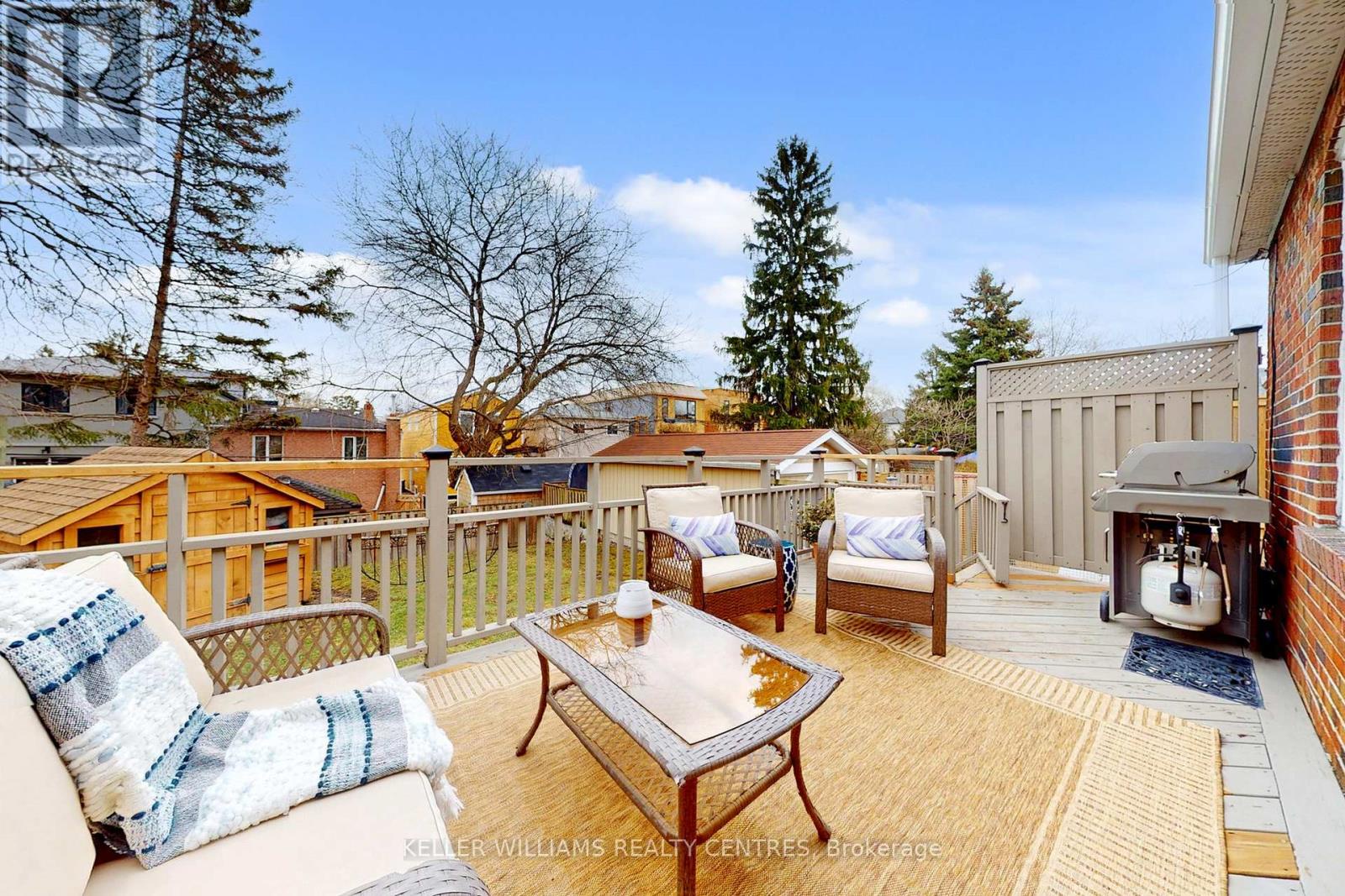 23 Thirteenth Street, Toronto (new Toronto), Ontario