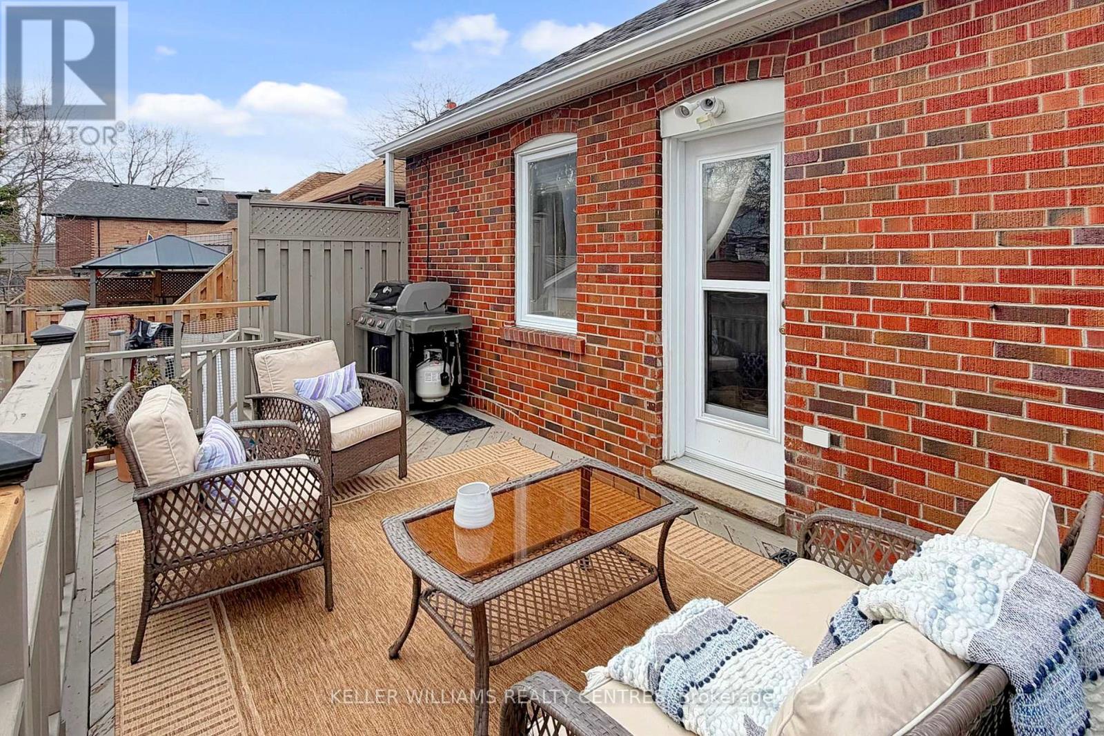 23 Thirteenth Street, Toronto (new Toronto), Ontario