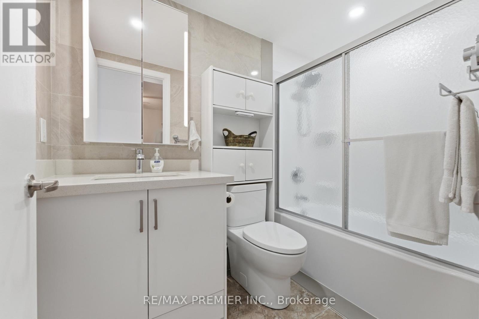 815 - 2464 Weston Road, Toronto (weston), Ontario