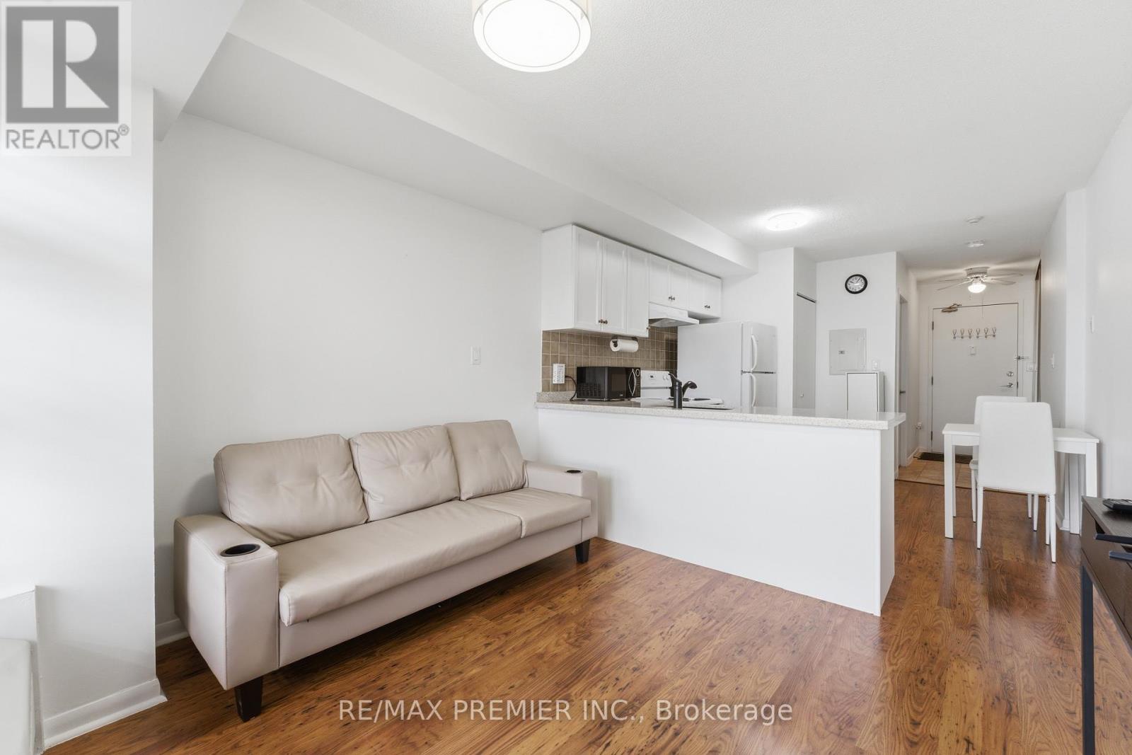 815 - 2464 Weston Road, Toronto (weston), Ontario