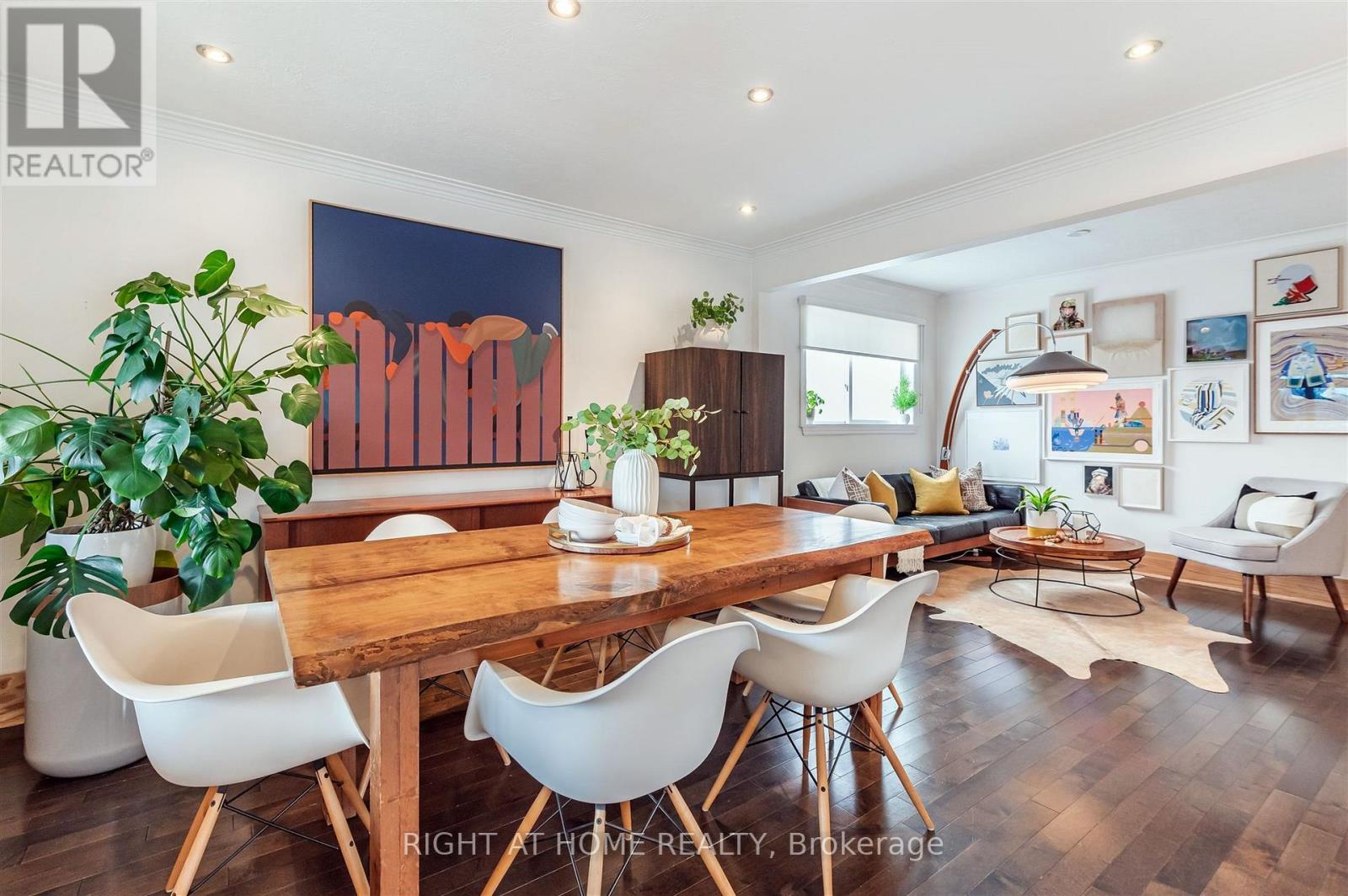 17 Claybrooke Street, Toronto (beechborough-greenbrook), Ontario