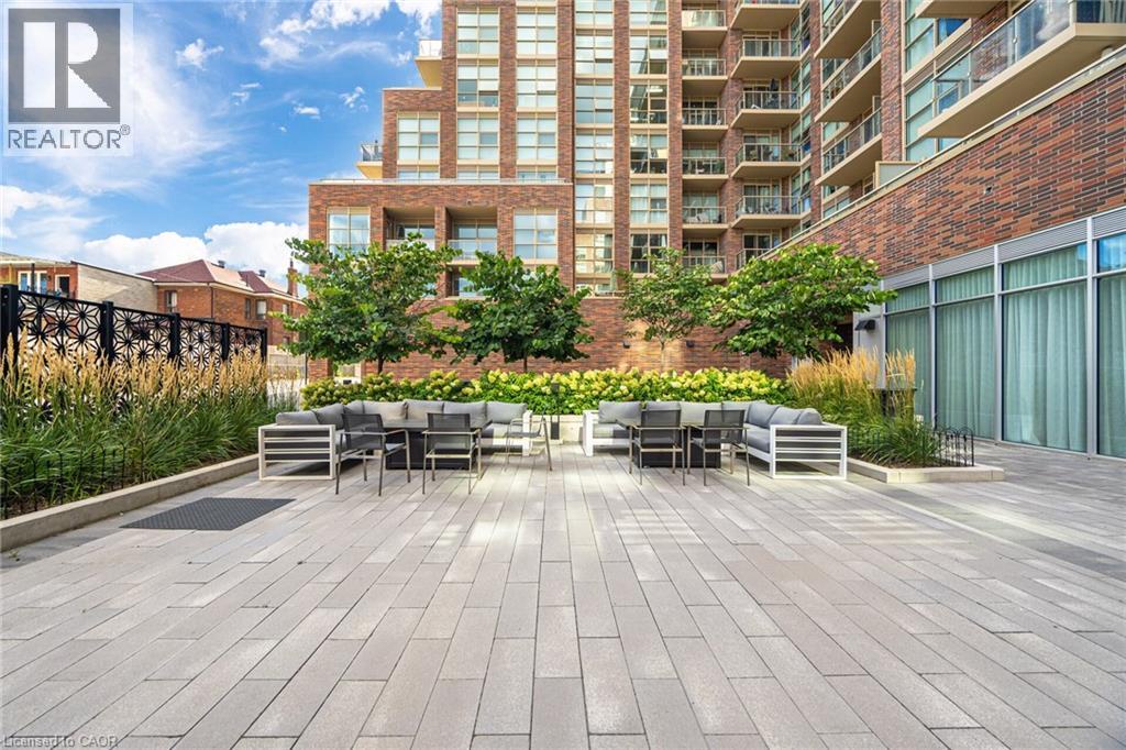 1787 St Clair Avenue W Unit# 208, Toronto, Ontario