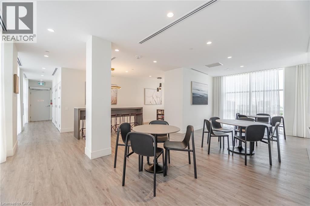 1787 St Clair Avenue W Unit# 208, Toronto, Ontario