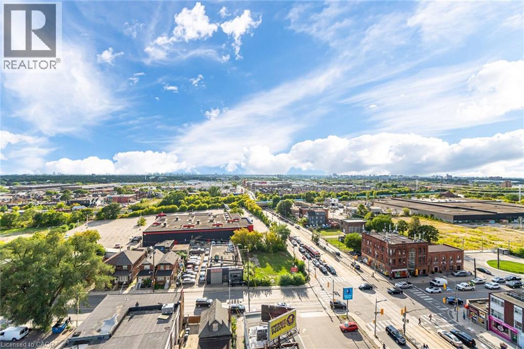 1787 St Clair Avenue W Unit# 208, Toronto, Ontario