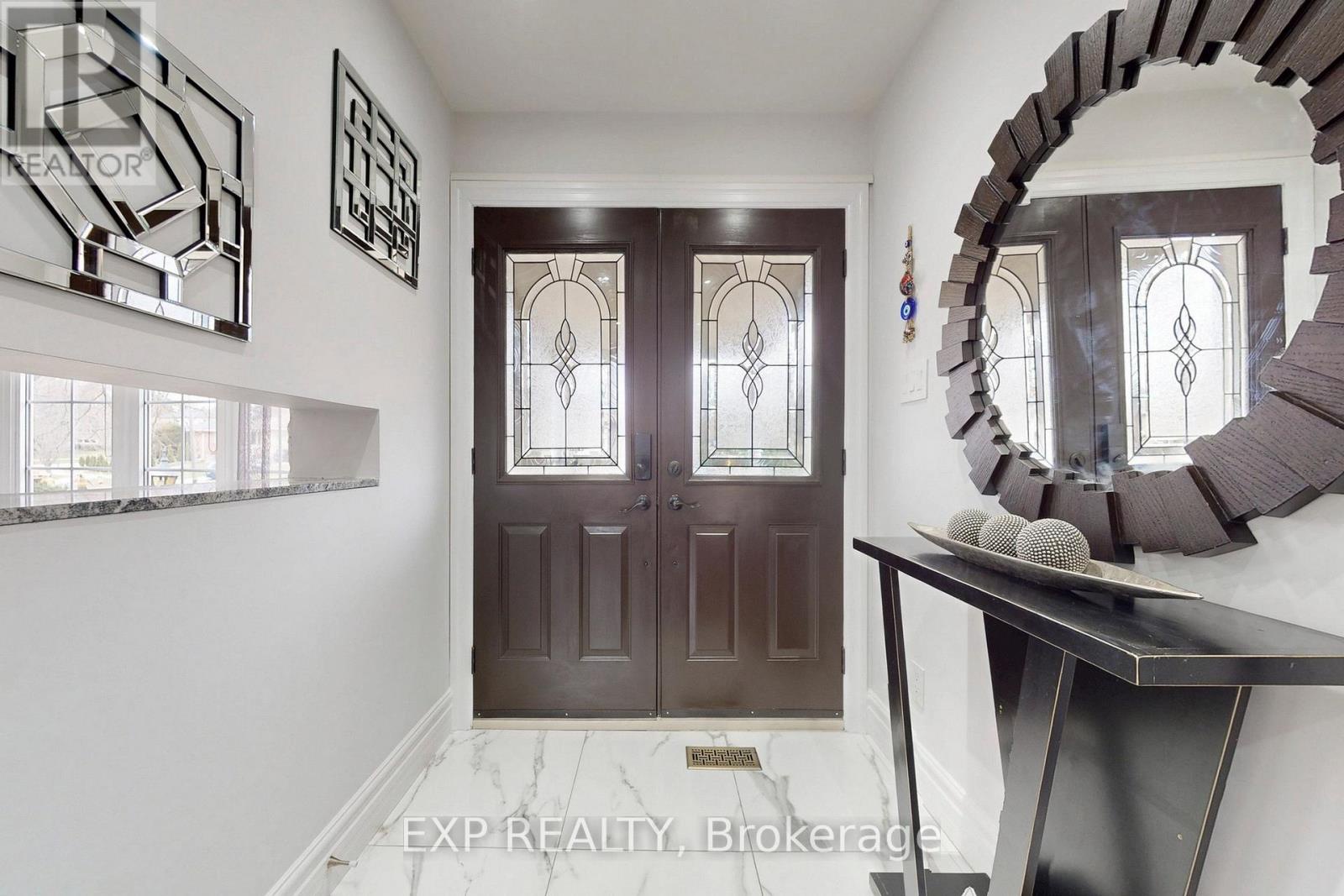 25 Mcmanus Road, Toronto (kingsview Village-the Westway), Ontario