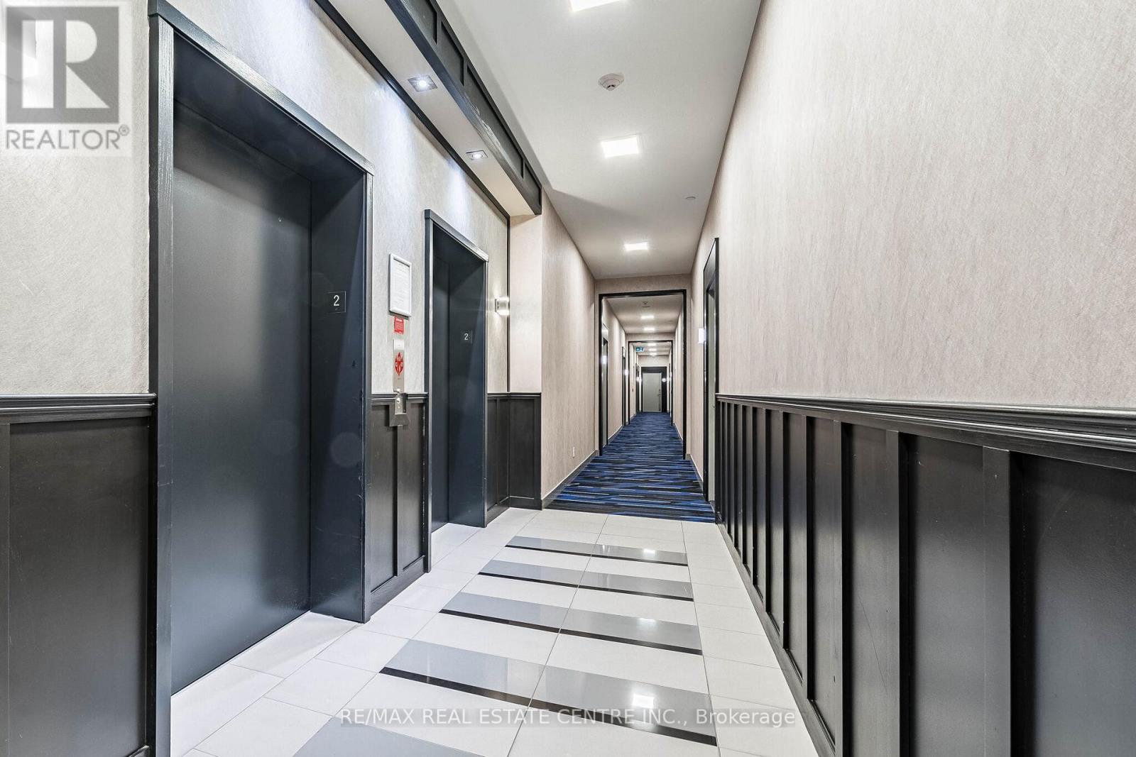 207 - 110 Marine Parade Drive, Toronto (mimico), Ontario